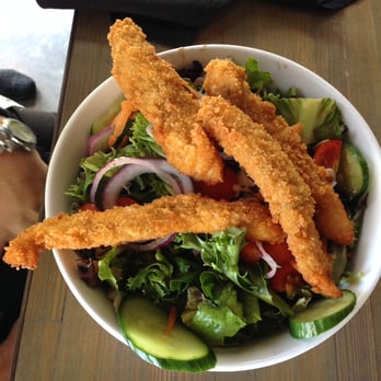 Highline RxR - highline salad with chicken strips - American Near Me - Arlington, Virginia Highline RxR - highline salad with chicken strips - American Near Me - Arlington, Virginia