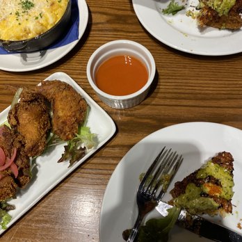 COMMUNION Restaurant and Bar - Fried chicken, Mac & Cheese, Shrimp Toast - Soup Near Me - Seattle, Washington
