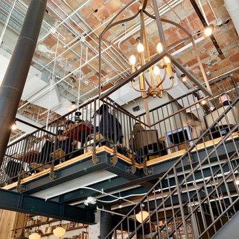 Caffè Nero - upstairs space to sit - Coffee & Tea Near Me - Boston, Massachusetts