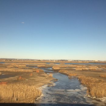 Frank R. Lautenberg Secaucus Junction Station - En route to the station from the north (Main/Bergen Line), it's been so cold today that the Hackensack River froze almost over (2/4/2017) - Public Transportation Near Me
