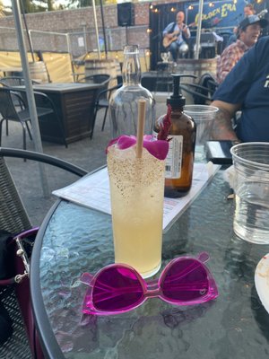 Golden Era Cocktail Bar and Lounge by null