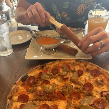 La Porta - Pizza Near Me - Northport, New York