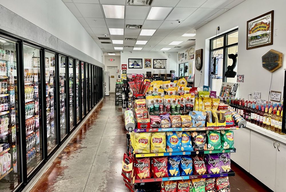 Bubba's Food Mart Logo