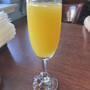 Trejo's Diner - Mimosa - American Near Me - Clearlake, California