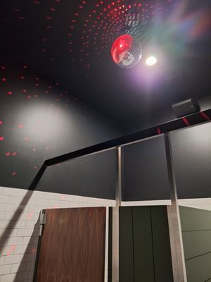 Dicey’s Pizza & Tavern (West Town) by null