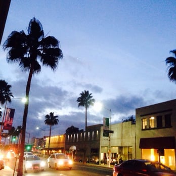 Mosaic Hotel - Little Santa Monica at dusk - Hotels Near Me - Beverly Hills, California