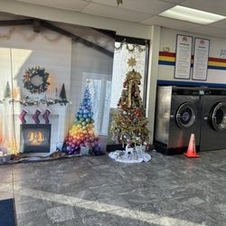 Soaps N Suds Laundromat
