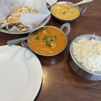 India Palace Uptown - Chicken Tikka Masala - Indian Near Me - Minneapolis, Minnesota