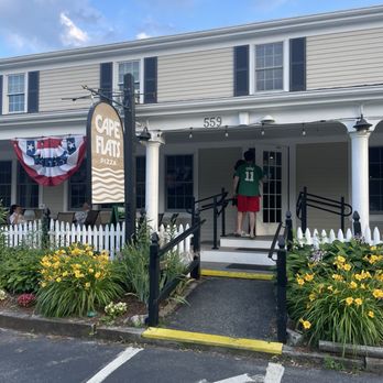 Cape Flats  - Pizza Near Me - Yarmouth Port, Massachusetts