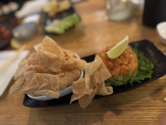 Blowfish Sushi & Ramen Chicago by null