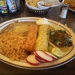 El Alteno - Red and Green Enchilda, Small Taco Special!