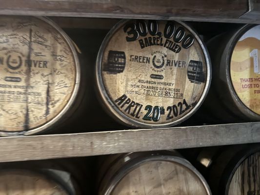 Green River Distilling Co. by null