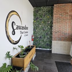 Sawasdee Thai Cuisine & Sushi