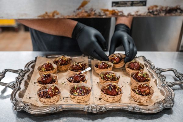 Feges BBQ by null