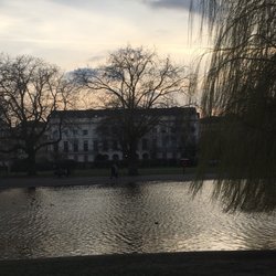 Windsor Castle - Pretty mansion from Regents Park nearby