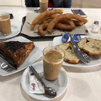 La Toscana - Cafeteria Near Me - Seville, SE