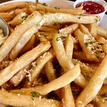 Oskar Blues - Denver - Truffle fries - Brewpubs Near Me - Denver, Colorado Oskar Blues - Denver - Truffle fries - Brewpubs Near Me - Denver, Colorado