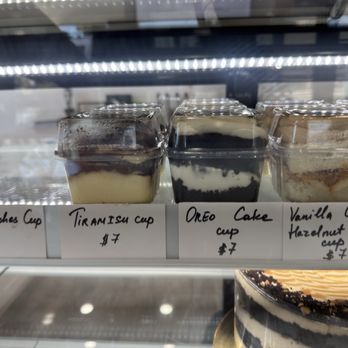 Cake N Bake - Bakeries Near Me - Hermosa Beach, California