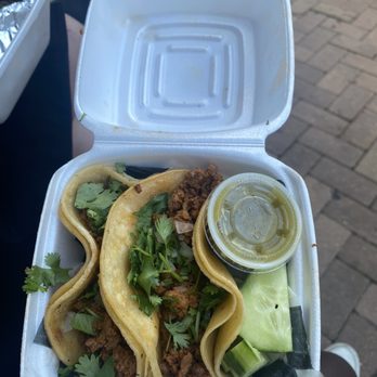 Pa’ Tortas El Papi - Food Trucks Near Me - Fredericksburg, Virginia Pa’ Tortas El Papi - Food Trucks Near Me - Fredericksburg, Virginia