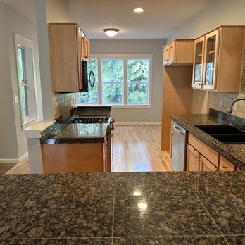 Nicole Danielson - Spotless kitchen in home up for sale - Home Cleaning Near Me Nicole Danielson - Spotless kitchen in home up for sale - Home Cleaning Near Me