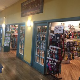 Storefront - 3rd floor in Bashford Courts
