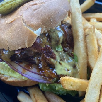 Escovitchez - Jerk Burger - Caribbean Near Me - Snellville, Georgia Escovitchez - Jerk Burger - Caribbean Near Me - Snellville, Georgia