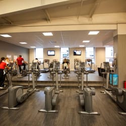 Just Fit Light - Cardiobereich * Just Fit 11 Light Fitnessclub