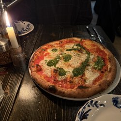 Rustica Pizza Vino