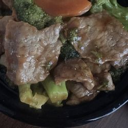 Oriental Square Restaurant - Beef and broccoli and share wire object