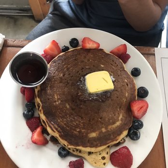 Humble Bee - Pancakes - Breakfast & Brunch Near Me - Northridge, California Humble Bee - Pancakes - Breakfast & Brunch Near Me - Northridge, California