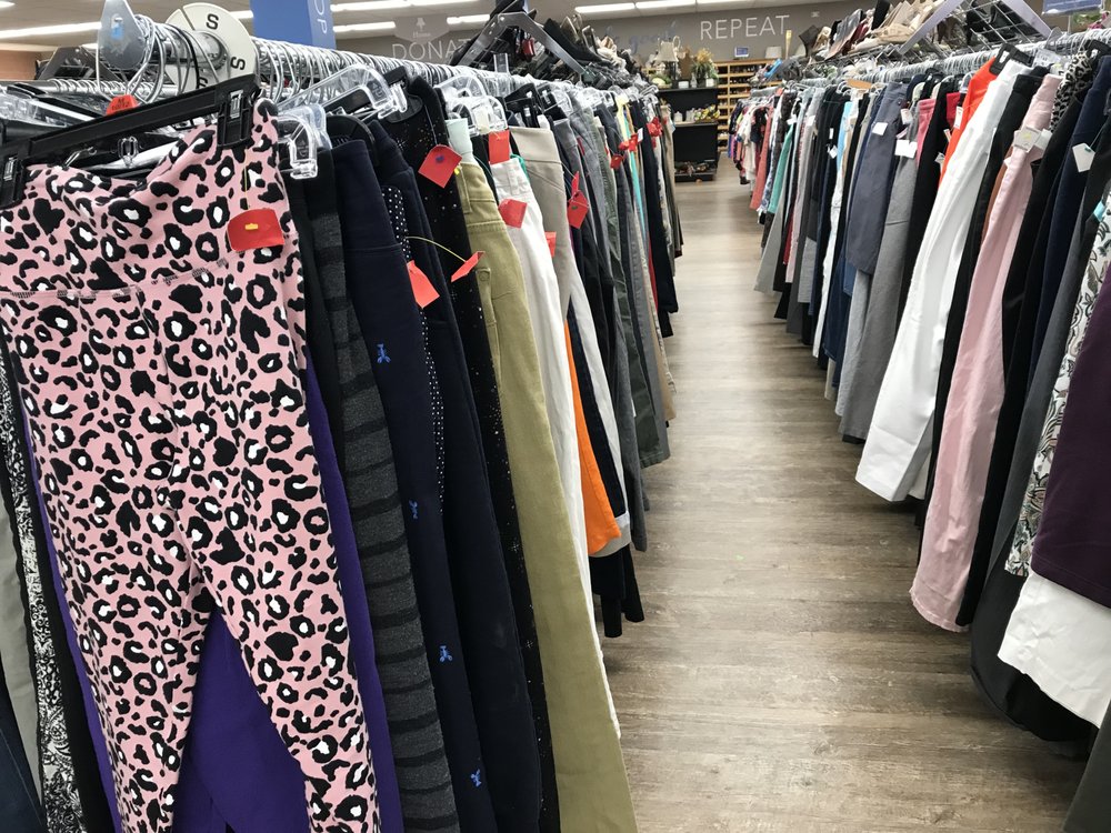 GOODWILL STORE AND DONATION CENTER Updated October 2024 13 Photos 1986 Rockford Rd, Mt