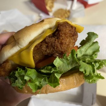 Chick-fil-A - Chick-fil-A- Deluxe Sandwich - Fast Food Near Me - Lansdale, Pennsylvania Chick-fil-A - Chick-fil-A- Deluxe Sandwich - Fast Food Near Me - Lansdale, Pennsylvania