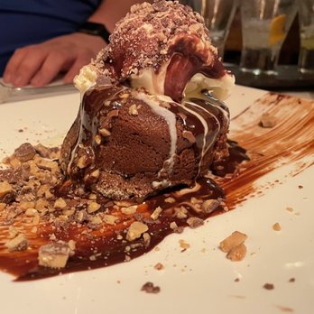 Chart House - Hot Chocolate Lava Cake - Seafood Near Me - Monterey, California