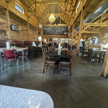 Smokee Mo's - Inside - Barbeque Near Me - Manchester, Missouri Smokee Mo's - Inside - Barbeque Near Me - Manchester, Missouri