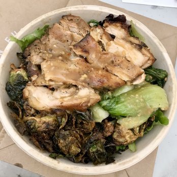 Som Bo - Vietnamese Chicken Bowl With House Mixed Salad - Asian Fusion Near Me - New York, New York Som Bo - Vietnamese Chicken Bowl With House Mixed Salad - Asian Fusion Near Me - New York, New York