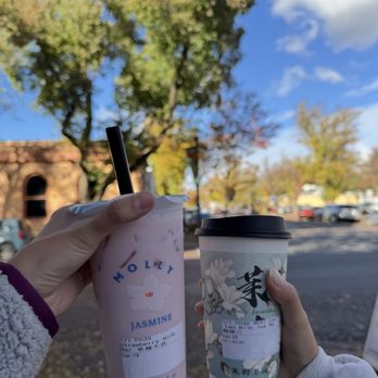 Molly Jasmine Tea Shoppe - Juice Bars & Smoothies Near Me - Davis, California