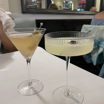 L'Échaudé - Dirty martini and last word - French Near Me - Quebec City, Quebec