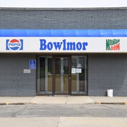 Bowlmor Lanes & Lounge