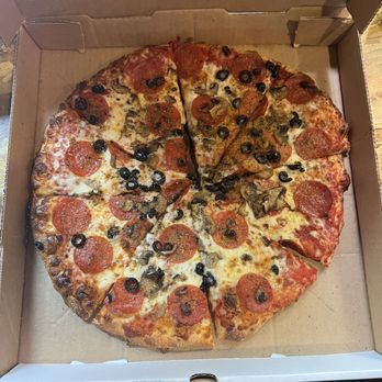 Pizzava - The Boss, size large - Pizza Near Me - Reno, Nevada Pizzava - The Boss, size large - Pizza Near Me - Reno, Nevada