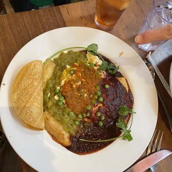 Cafe Pasqual's - Interesting huevos with bananas and peas - Vegetarian Near Me - Santa Fe, New Mexico
