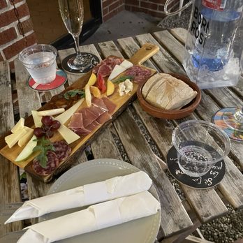 Tentempié Madrid - Mixed board with aged meats and cheeses. - Tapas/Small Plates Near Me - Mamaroneck, New York Tentempié Madrid - Mixed board with aged meats and cheeses. - Tapas/Small Plates Near Me - Mamaroneck, New York