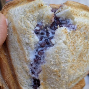 Meetea Cafe- Redmond  - Purple rice toast - Desserts Near Me - Redmond, Washington