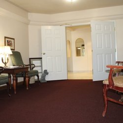 Artesia Christian Home - Assisted living - library