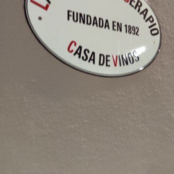 La Bodega de Serapio - Wine Bars Near Me - Albacete, Alberta La Bodega de Serapio - Wine Bars Near Me - Albacete, Alberta