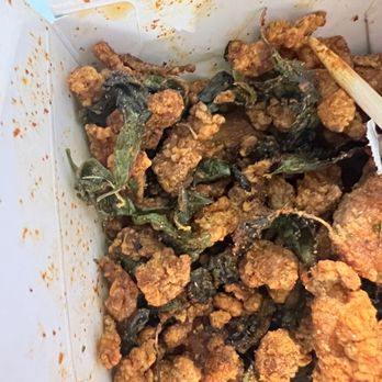 Tastea - Half the box is small crumbs/leftover bits - Bubble Tea Near Me - Chino Hills, California Tastea - Half the box is small crumbs/leftover bits - Bubble Tea Near Me - Chino Hills, California