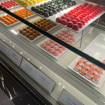Earth & Sky Chocolates - Beautiful flavors - Chocolatiers & Shops Near Me - Napa, California