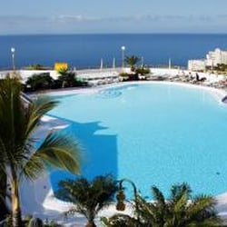 Apartahotel Riosol - Foto de una de las Piscinas la mayor