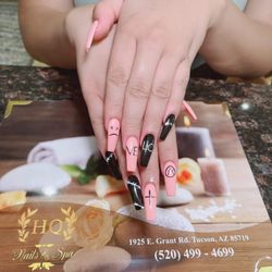 HQ Nails