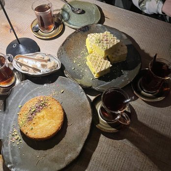 Rumis Kitchen - bastani sonnati, knafeh, tea - Persian/Iranian Near Me - Houston, Texas