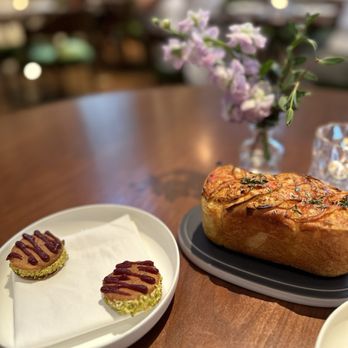 Lilac - Chef's selection of canapés - Mediterranean Near Me - Tampa, Florida